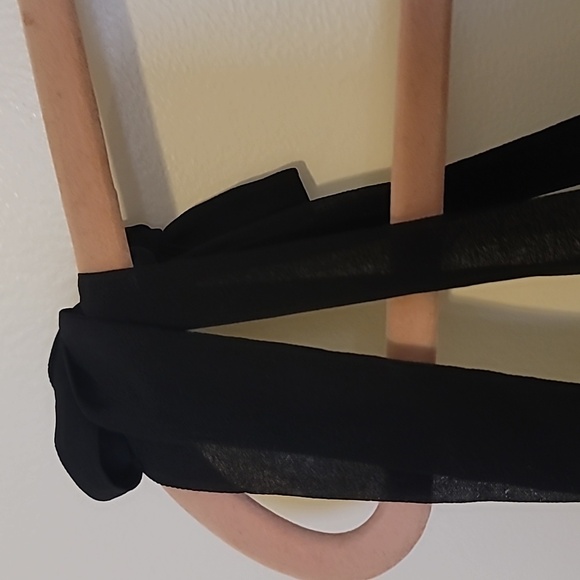 Lulus Ruffle Bodysuit - Picture 5 of 7